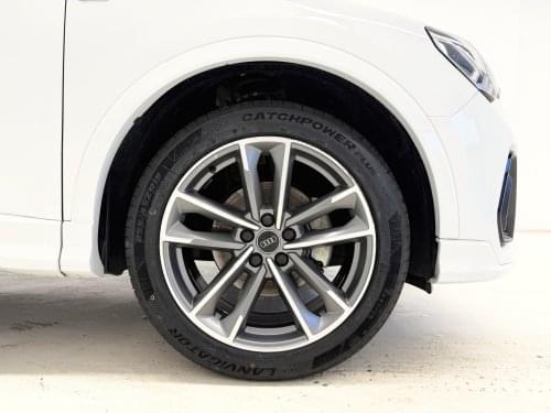 AUDI Q3 BLACK LINE 35 TFSI 150CV 2020 de segunda mano