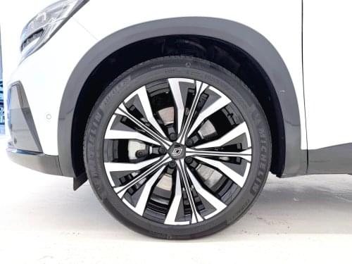 RENAULT ESPACE ICONIC ETECH FULL HYBRID 200CV 2023 de segunda mano