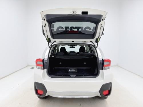 SUBARU XV 2.0 I 150 CV HYBRID CVT SPORT PLUS 2023 de segunda mano