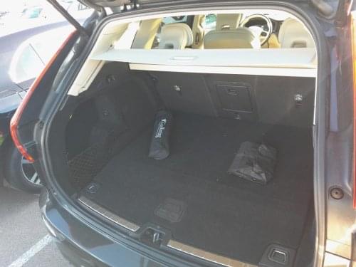 VOLVO XC60 2.0 T8 AWD INSCRIPTION 390cv 2019 de segunda mano