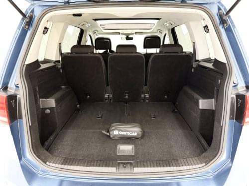 VOLKSWAGEN TOURAN 2.0TDI 150CV  DSG SPORT 2016 de segunda mano