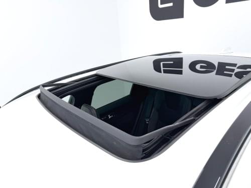 VOLVO XC60 2.0 B5 D AWD R-DESIGN AUTO 235CV 2020 de segunda mano