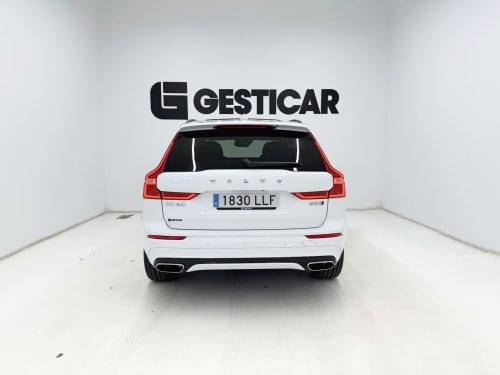VOLVO XC60 2.0 B5 D AWD R-DESIGN AUTO 235CV 2020 de segunda mano