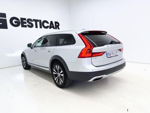 Comprar VOLVO V90 CROSS COUNTRY D4 190CV MOMENTUM 2019 de segunda mano VOLVO V90 CROSS COUNTRY D4 190CV MOMENTUM 2019 de segunda mano