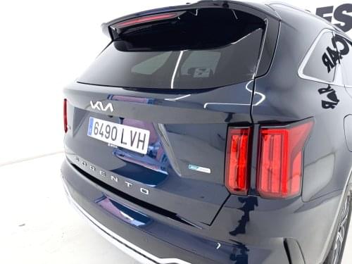 KIA SORENTO 1.6 T-GDI PHEV EMOTION 4X4 LUXURY 265CV 2021 de segunda mano