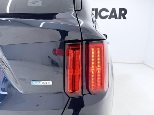 KIA SORENTO 1.6 T-GDI PHEV EMOTION 4X4 LUXURY 265CV 2021 de segunda mano