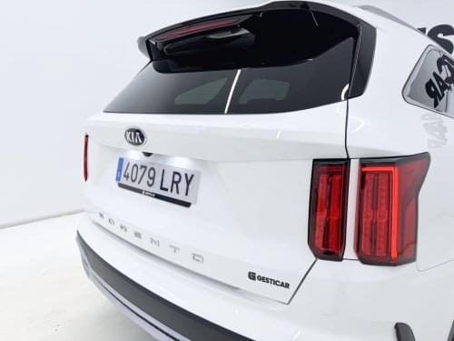 KIA SORENTO 2.2 CRDI EMOTION DCT 7PL 202CV LUXURY 2021 de segunda mano