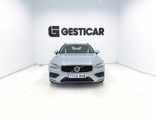 VOLVO V60 2.0 B4  ESSENTIAL AUTO 197CV 2023 de segunda mano