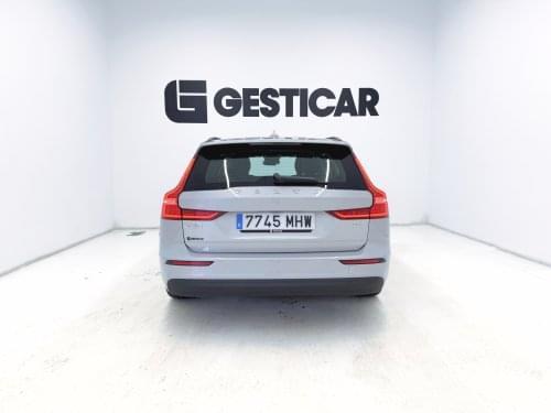 VOLVO V60 2.0 B4  ESSENTIAL AUTO 197CV 2023 de segunda mano