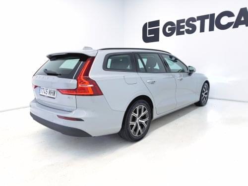 VOLVO V60 2.0 B4  ESSENTIAL AUTO 197CV 2023 de segunda mano
