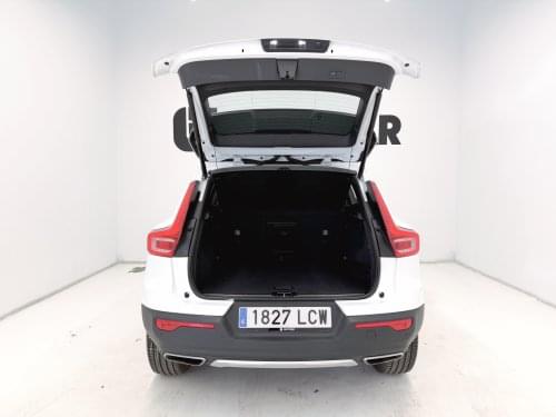 VOLVO XC40 1.5 T3 INSCRIPCION AUTO 163CV 2019 de segunda mano