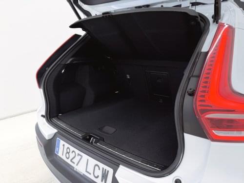 VOLVO XC40 1.5 T3 INSCRIPCION AUTO 163CV 2019 de segunda mano