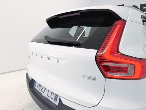 VOLVO XC40 1.5 T3 INSCRIPCION AUTO 163CV 2019 de segunda mano