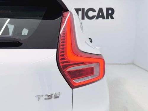VOLVO XC40 1.5 T3 INSCRIPCION AUTO 163CV 2019 de segunda mano