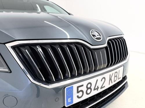SKODA SUPERB COMBI STYLE 2.0TDI 150CV DSG 2017 de segunda mano