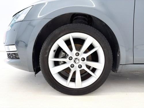 SKODA OCTAVIA COMBI 1.5 TSI DSG STYLE  150CV 2020 de segunda mano