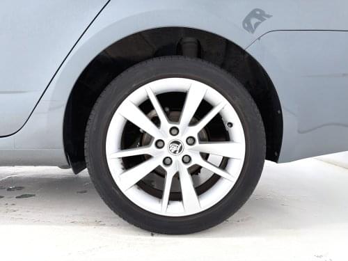 SKODA OCTAVIA COMBI 1.5 TSI DSG STYLE  150CV 2020 de segunda mano