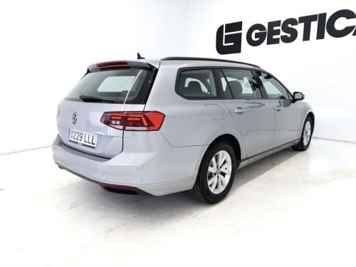 VOLKSWAGEN PASSAT VARIANT BUSINESS 2.0 TDI 122CV DSG 2020 de segunda mano