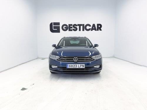 VOLKSWAGEN PASSAT VARIANT EXECUTIVE 1.5 TSI DSG 150CV 2021 de segunda mano