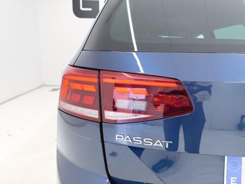 VOLKSWAGEN PASSAT VARIANT EXECUTIVE 1.5 TSI DSG 150CV 2021 de segunda mano