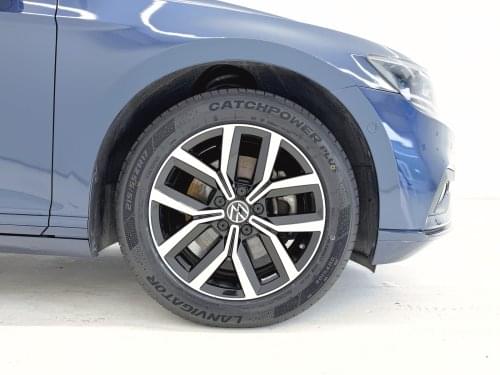 VOLKSWAGEN PASSAT VARIANT EXECUTIVE 1.5 TSI DSG 150CV 2021 de segunda mano