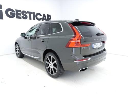 Comprar VOLVO XC60 2.0 B5 G AWD INSCRIPTION AUTO 250CV 2020 de segunda mano VOLVO XC60 2.0 B5 G AWD INSCRIPTION AUTO 250CV 2020 de segunda mano