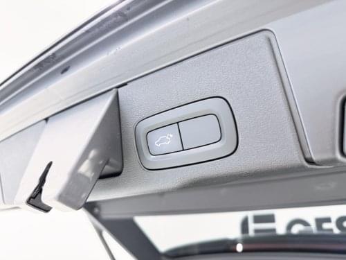 Comprar VOLVO XC60 2.0 B5 G AWD INSCRIPTION AUTO 250CV 2020 de segunda mano VOLVO XC60 2.0 B5 G AWD INSCRIPTION AUTO 250CV 2020 de segunda mano