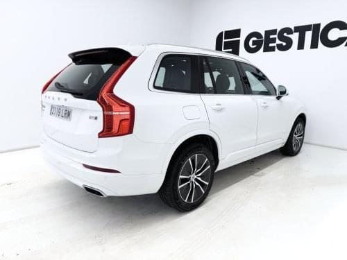 VOLVO XC90 2.0 B5 G AWD MOMENTUM AUTO 250CV 2021 de segunda mano