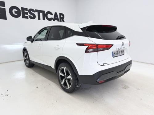 NISSAN QASHQAI DIG-T MHEV XTRONIC 4x4 N-CONNECTA  158CV 2023 de segunda mano