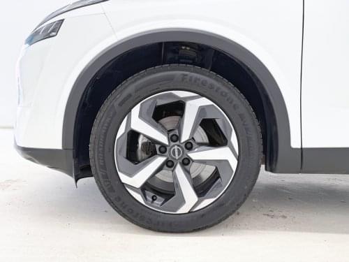 NISSAN QASHQAI DIG-T MHEV XTRONIC 4x4 N-CONNECTA  158CV 2023 de segunda mano