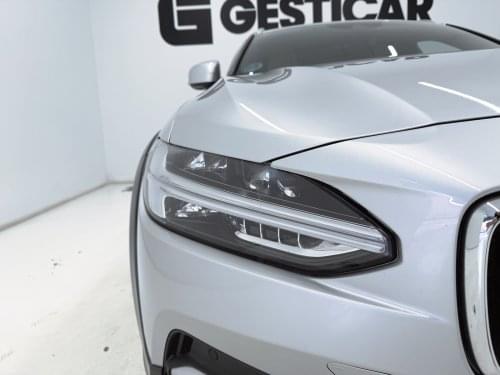 VOLVO V90 CROSS COUNTRY 2.0 D4 AWD AUTO 2020 de segunda mano