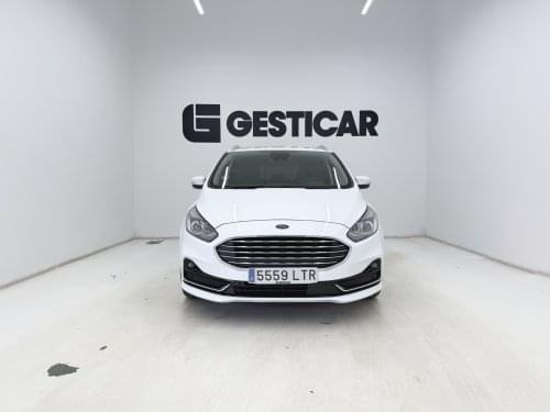 FORD S-MAX DURATEC ATKINSON FHEV TITANIUM 190CV 2021 de segunda mano