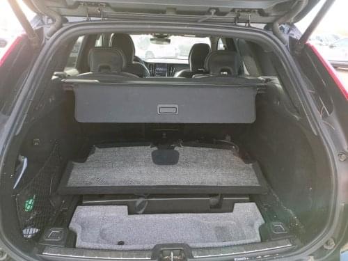 VOLVO XC60 2.0 T6 AWD RECHARGE R-DESIG 340CV AUTO 2022 de segunda mano