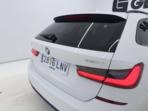 BMW SERIE 3 TOURING 330I XDRIVE 259CV 2021 de segunda mano