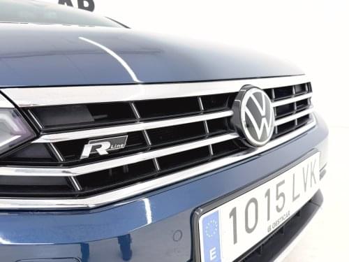 VOLKSWAGEN PASSAT VARIANT R-LINE 2.0 TSI 190CV DSG 2021 de segunda mano