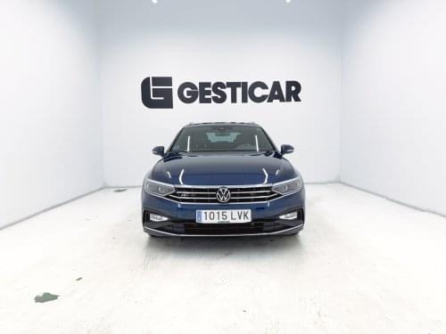 VOLKSWAGEN PASSAT VARIANT R-LINE 2.0 TSI 190CV DSG 2021 de segunda mano