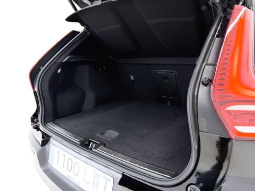 VOLVO XC40 1.5 T4 TWIN RECHARGE INSCRIPT. AUT 210CV 2022 de segunda mano