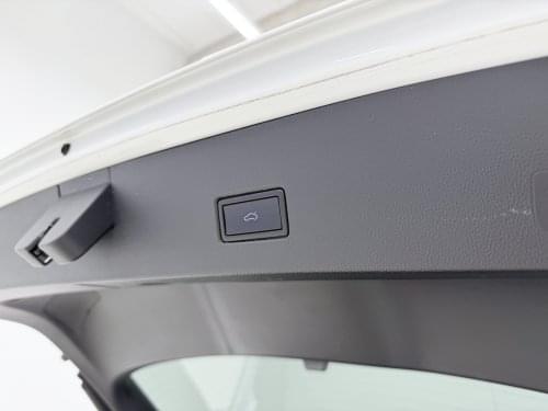 VOLKSWAGEN T-ROC SPORT RLINE 1.5 TSI EVO 150CV DSG 2019 de segunda mano