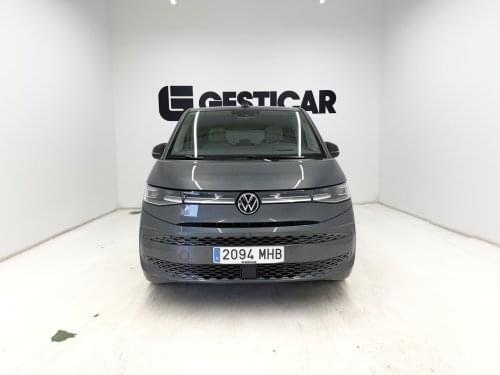 Comprar VOLKSWAGEN MULTIVAN 2.0 TSI 204CV Life DSG Larga 2023 de segunda mano VOLKSWAGEN MULTIVAN 2.0 TSI 204CV Life DSG Larga 2023 de segunda mano