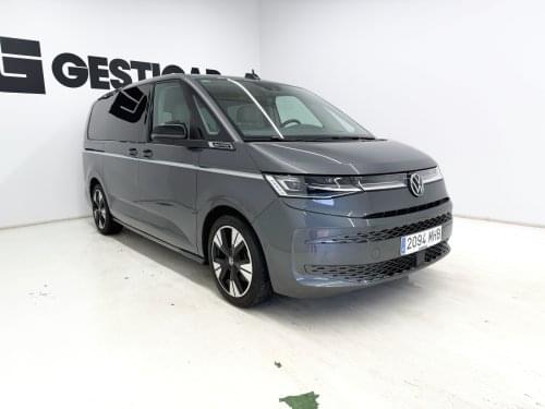 Comprar VOLKSWAGEN MULTIVAN 2.0 TSI 204CV Life DSG Larga 2023 de segunda mano VOLKSWAGEN MULTIVAN 2.0 TSI 204CV Life DSG Larga 2023 de segunda mano