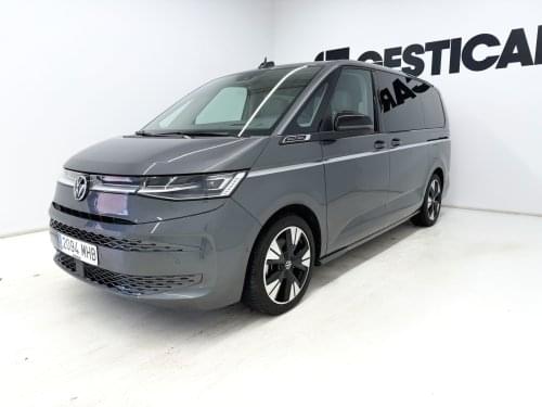 Comprar VOLKSWAGEN MULTIVAN 2.0 TSI 204CV Life DSG Larga 2023 de segunda mano VOLKSWAGEN MULTIVAN 2.0 TSI 204CV Life DSG Larga 2023 de segunda mano
