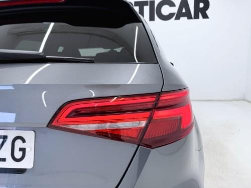 AUDI A3 SPORTBACK S LINE 35 TFSI 150CV STRONIC 2019 de segunda mano