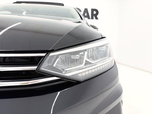 VOLKSWAGEN TOURAN 1.5TSI 150CV RLINE DSG 2021 de segunda mano