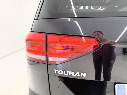 VOLKSWAGEN TOURAN 1.5TSI 150CV RLINE DSG 2021 de segunda mano