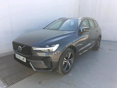 VOLVO XC60 2.0 T6 AWD RECHARGE R-DESIGN AUTO 350 CV 2022 de segunda mano