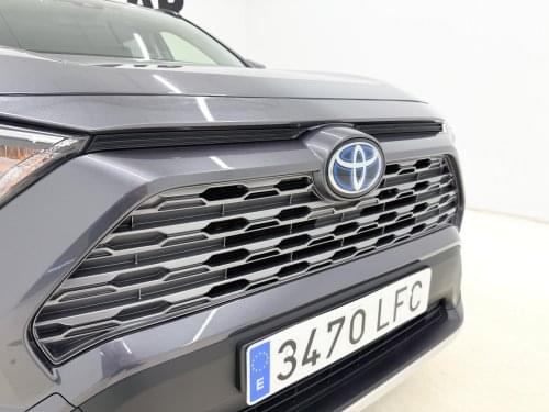 TOYOTA RAV4 2.5L 220H ADVANCE 218CV 2020 de segunda mano
