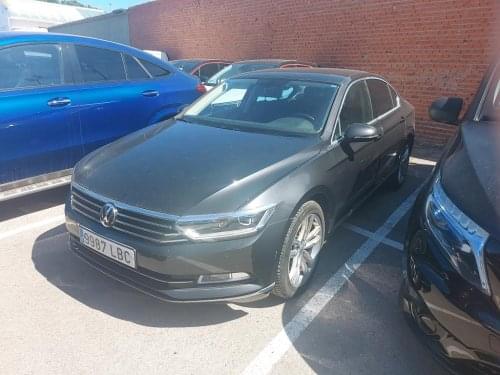 Comprar VOLKSWAGEN PASSAT SEDáN SPORT 2.0 TDI 150CV 2019 de segunda mano VOLKSWAGEN PASSAT SEDáN SPORT 2.0 TDI 150CV 2019 de segunda mano