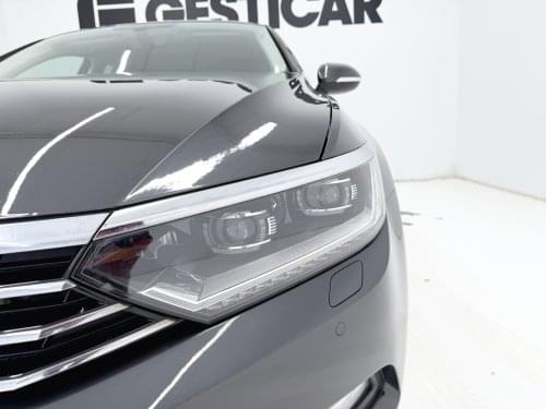 Comprar VOLKSWAGEN PASSAT SEDáN SPORT 2.0 TDI 150CV 2019 de segunda mano VOLKSWAGEN PASSAT SEDáN SPORT 2.0 TDI 150CV 2019 de segunda mano