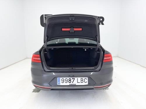 Comprar VOLKSWAGEN PASSAT SEDáN SPORT 2.0 TDI 150CV 2019 de segunda mano VOLKSWAGEN PASSAT SEDáN SPORT 2.0 TDI 150CV 2019 de segunda mano