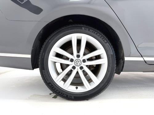 Comprar VOLKSWAGEN PASSAT SEDáN SPORT 2.0 TDI 150CV 2019 de segunda mano VOLKSWAGEN PASSAT SEDáN SPORT 2.0 TDI 150CV 2019 de segunda mano